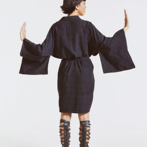 Textured Black Kimono Back VM 0951_final_low